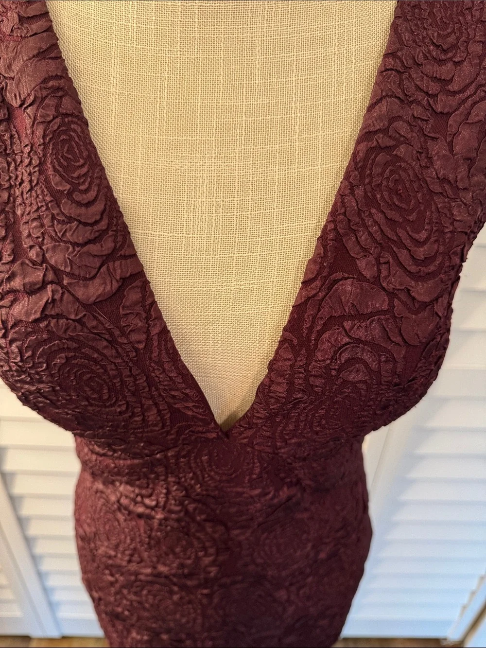 Siena Deep V-Neck Textured Sheath Dress